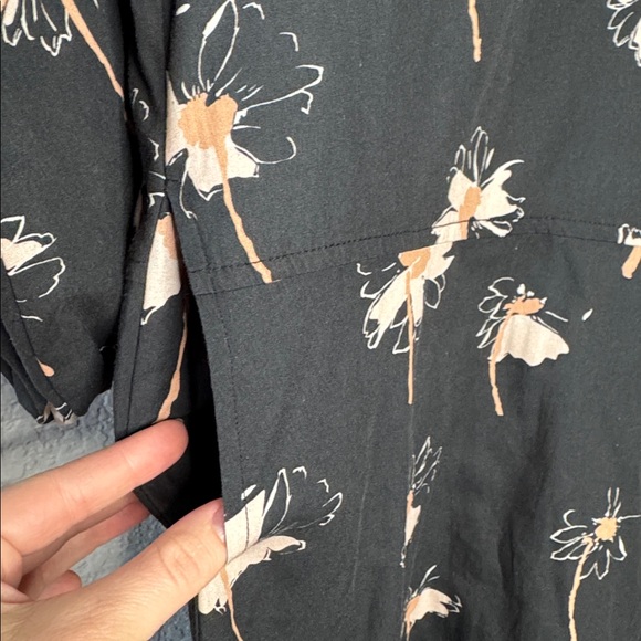 Maeve Anthropologie Button Front Asymmetrical Slit Floral Dress XSP - Picture 4 of 9